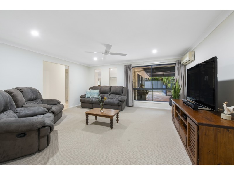 59 Albany Street, Sippy Downs QLD 4556