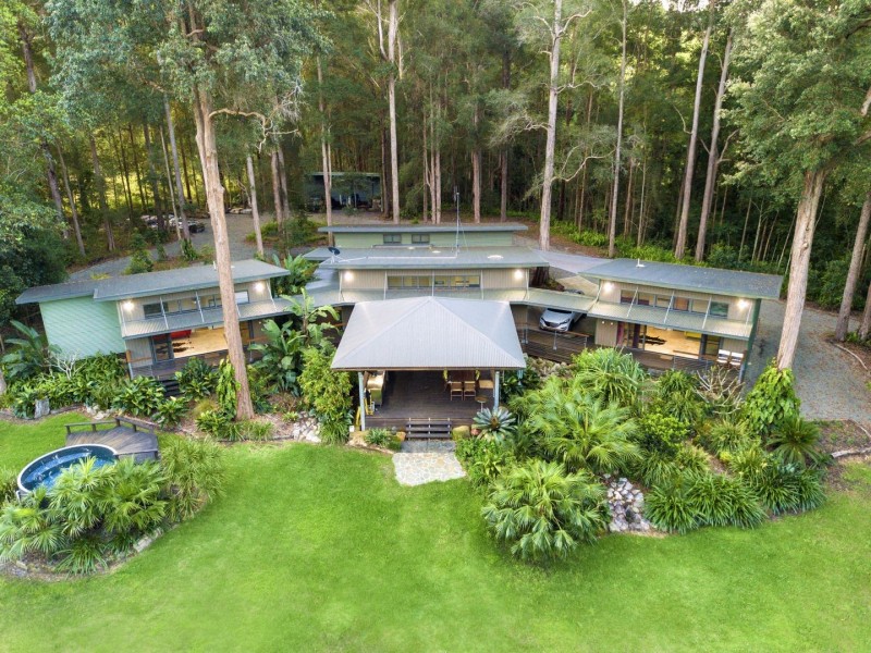 31 De Zen Road, Palmview QLD 4553