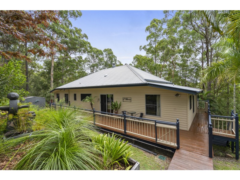 14 Forest Oak Court, Tanawha QLD 4556
