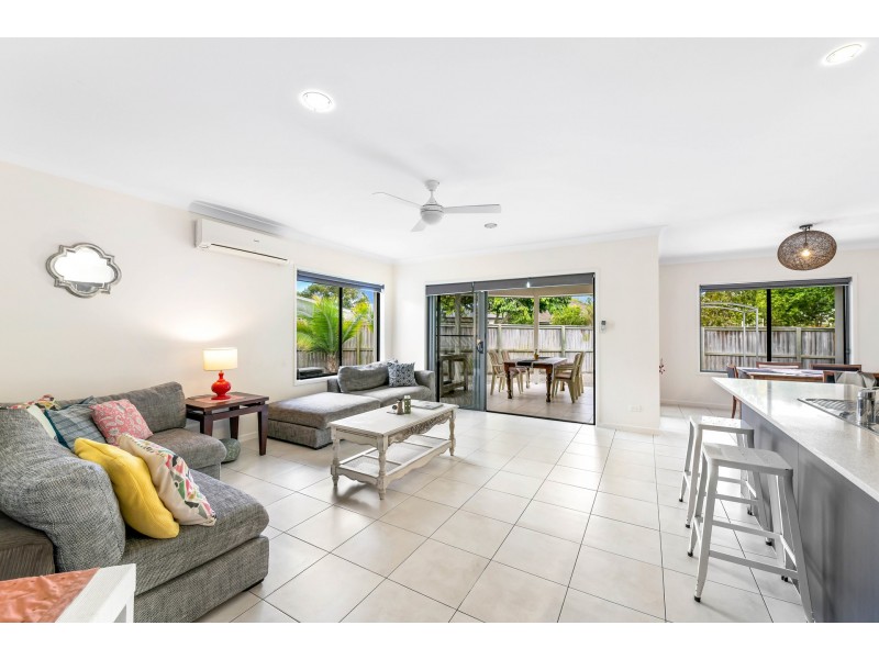 8 Bainbridge Circuit, Sippy Downs QLD 4556