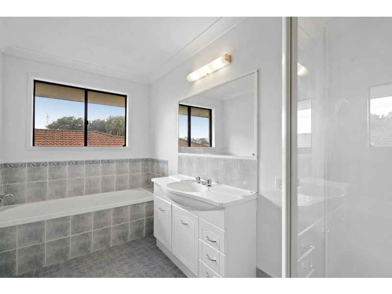 27 Yvonne Street, Nambour QLD 4560