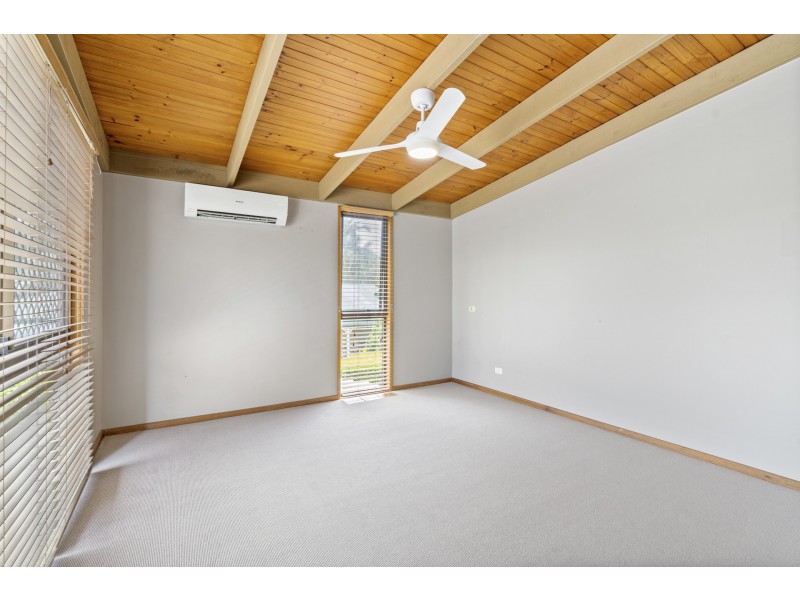 9 Karawatha Drive, Mountain Creek QLD 4557