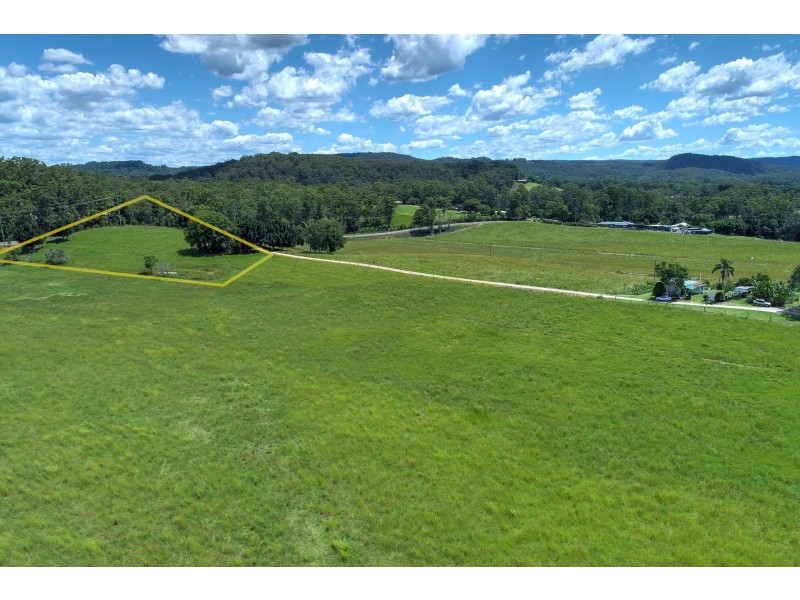 205 Yandina-Bli Bli Road, Maroochy River QLD 4561