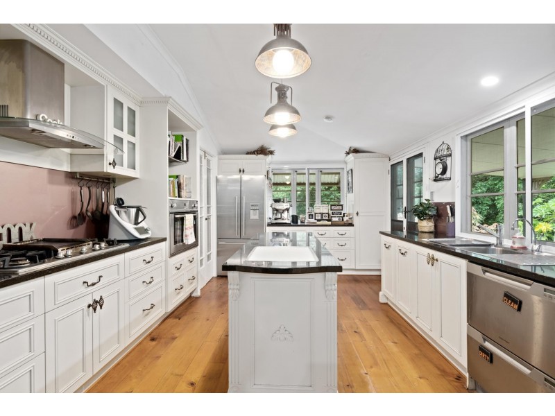 40 Bendixen Lane, Woombye QLD 4559