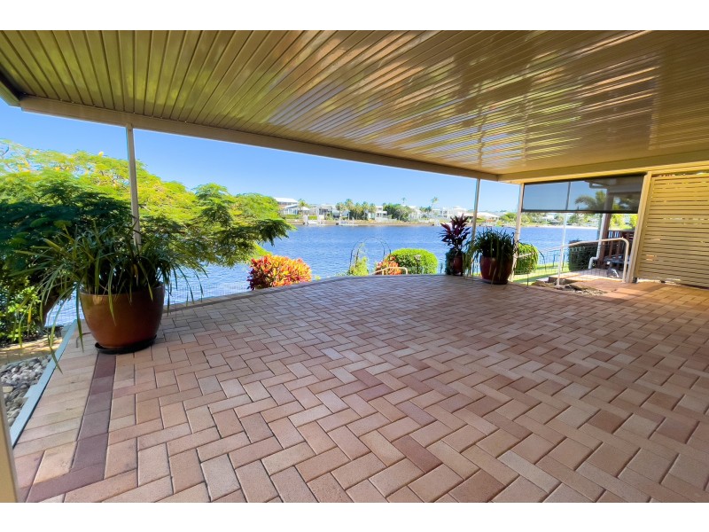 168/2 Melody Court, Warana QLD 4575