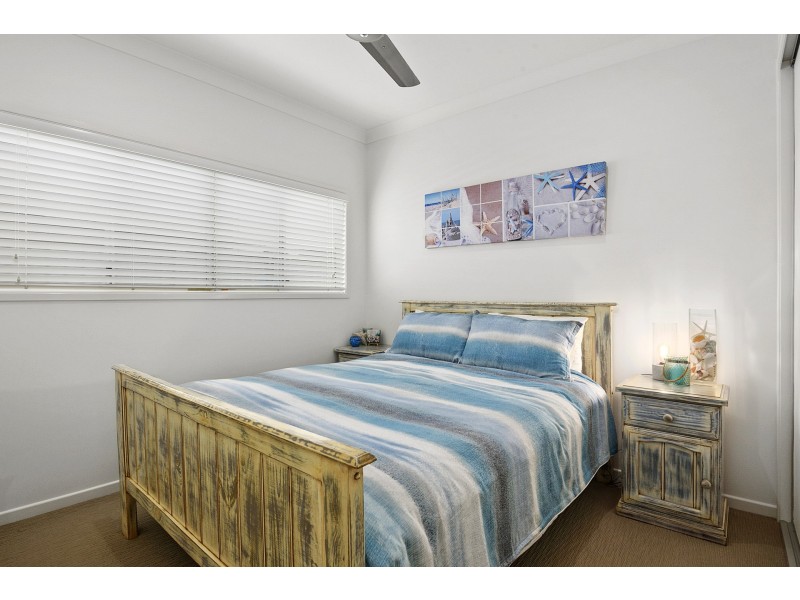 12 Panama Court, Kawana Island QLD 4575