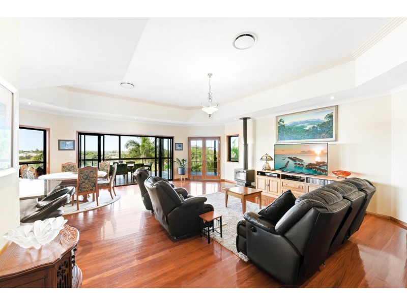 618 Petrie Creek Road, Rosemount QLD 4560