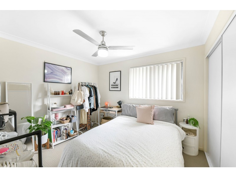 42 Robur Crescent, Mountain Creek QLD 4557