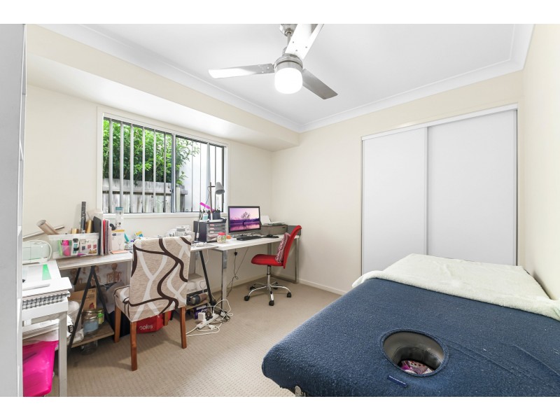 42 Robur Crescent, Mountain Creek QLD 4557