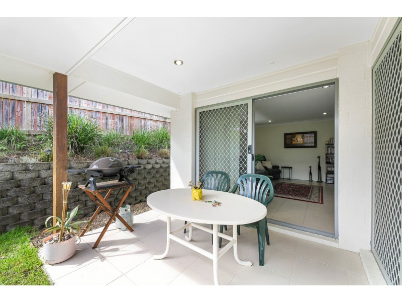 42 Robur Crescent, Mountain Creek QLD 4557