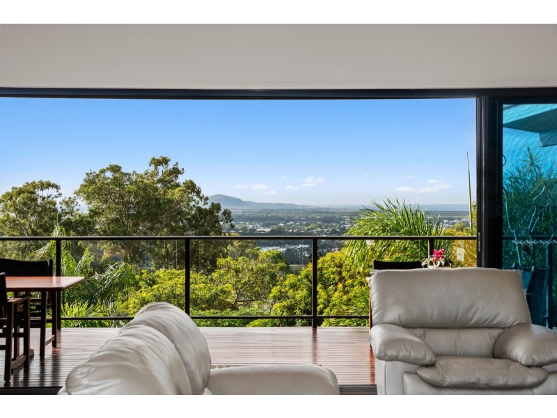 8 Coolum View Terrace, Buderim QLD 4556