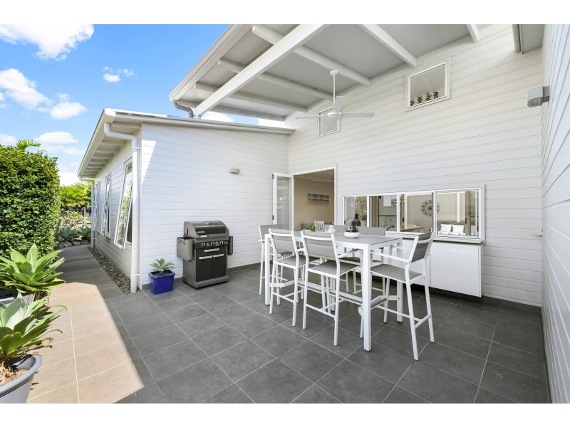 75 Mudjimba Beach Road, Mudjimba QLD 4564