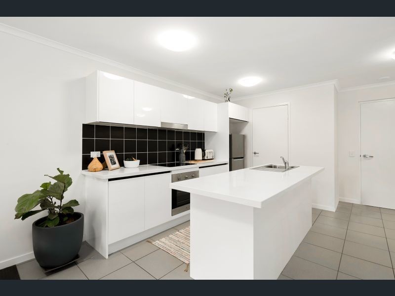 26/10-12 High Street, Sippy Downs QLD 4556