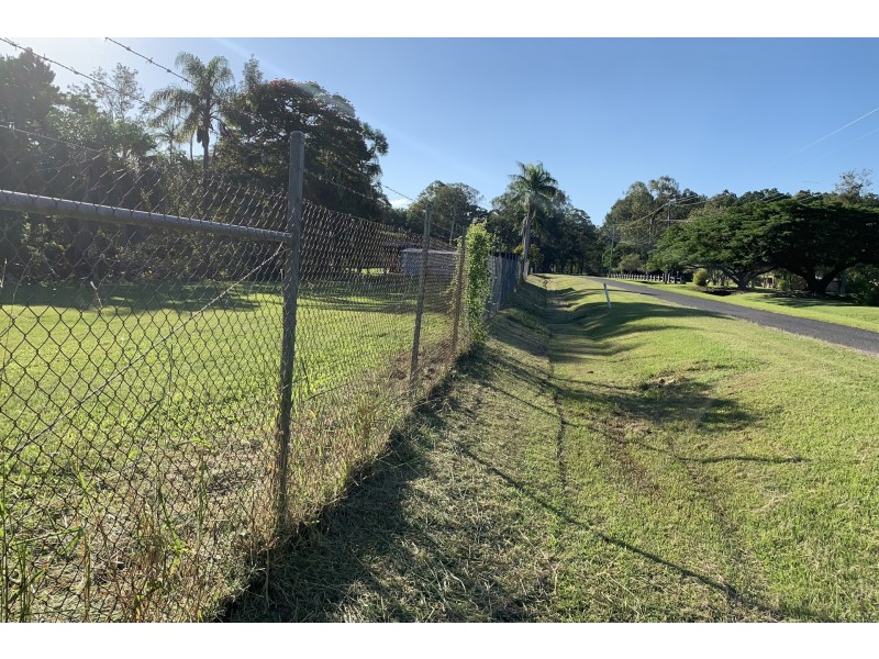 190 Hardwood Road, Landsborough QLD 4550