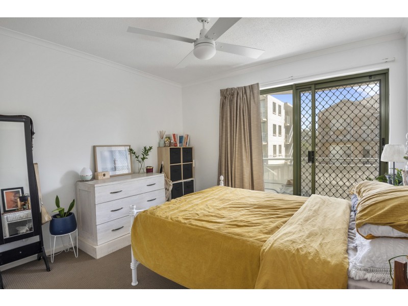 4/100 Pacific Boulevard, Buddina QLD 4575