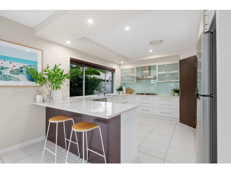 31 Cuba Court, Kawana Island QLD 4575