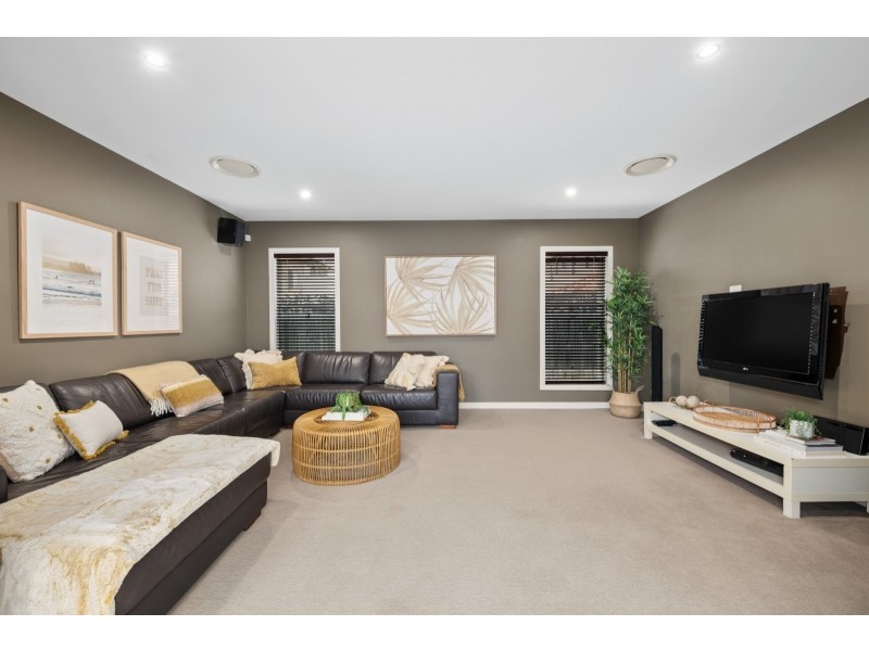 31 Cuba Court, Kawana Island QLD 4575