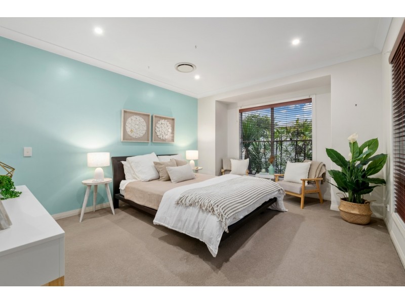 31 Cuba Court, Kawana Island QLD 4575