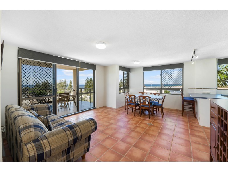 7/7 Latona Avenue, Caloundra QLD 4551