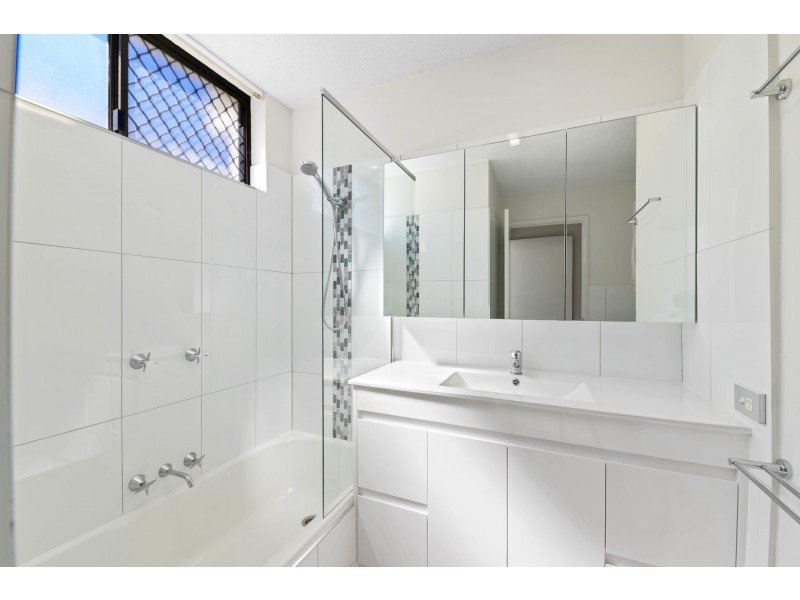 7/7 Latona Avenue, Caloundra QLD 4551