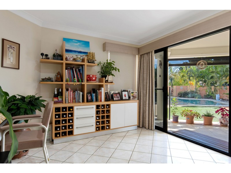 14 Mykonos Court, Kawana Island QLD 4575