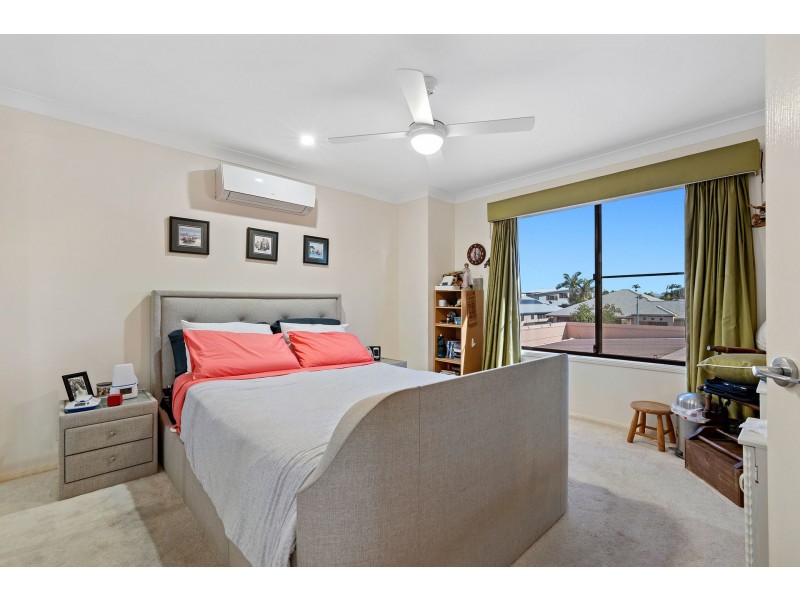 14 Mykonos Court, Kawana Island QLD 4575