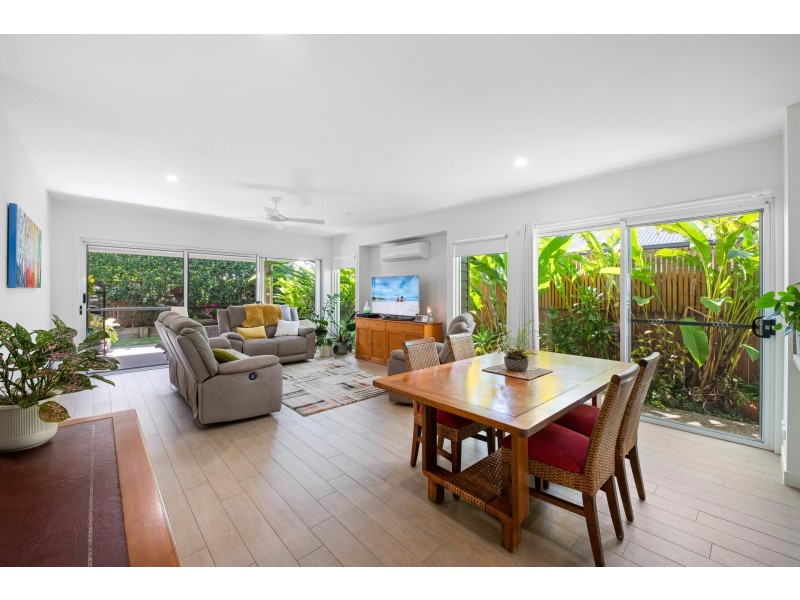 13 Flame Tree Avenue, Sippy Downs QLD 4556