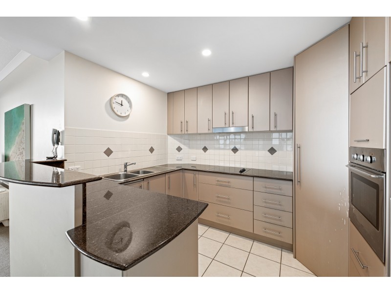 303/122-124 Alexandra Parade, Alexandra Headland QLD 4572