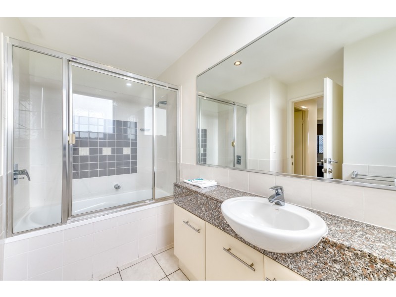 303/122-124 Alexandra Parade, Alexandra Headland QLD 4572