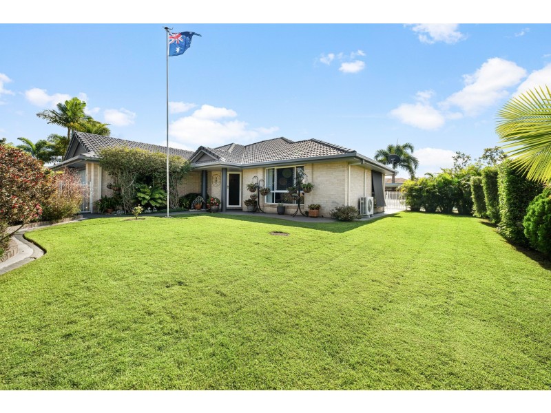 7 Firefly Street, Pelican Waters QLD 4551