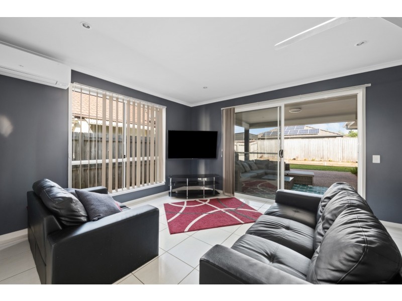 17 Clarence Place, Sippy Downs QLD 4556