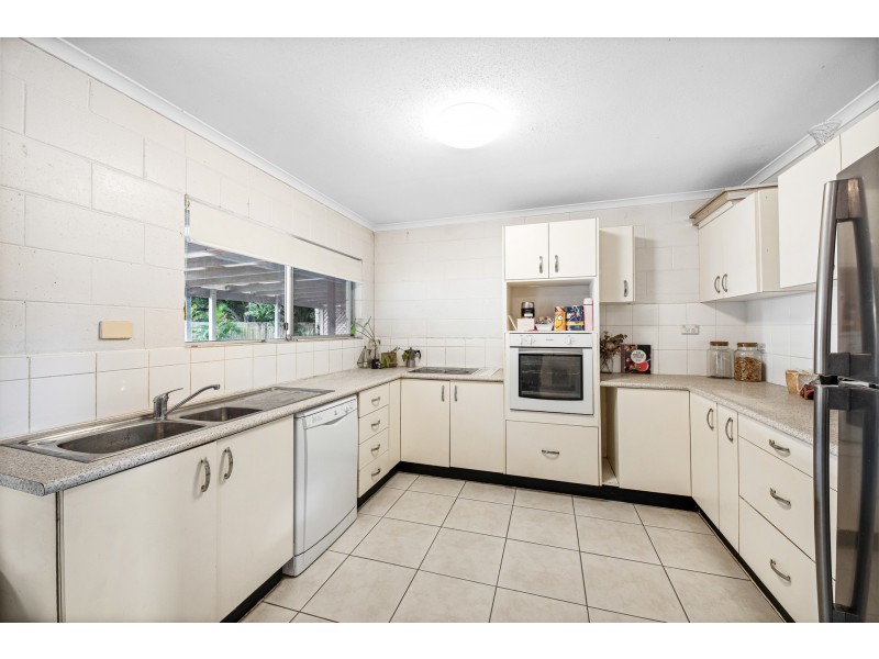 638 Nicklin Way, Wurtulla QLD 4575