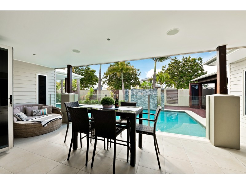 10 Cuba Court, Kawana Island QLD 4575