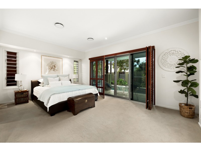 10 Cuba Court, Kawana Island QLD 4575