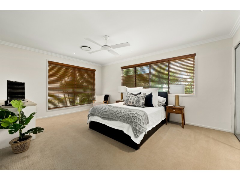 10 Cuba Court, Kawana Island QLD 4575