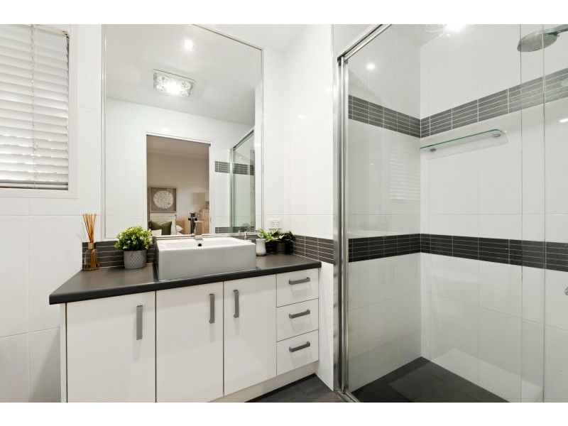 10 Cuba Court, Kawana Island QLD 4575