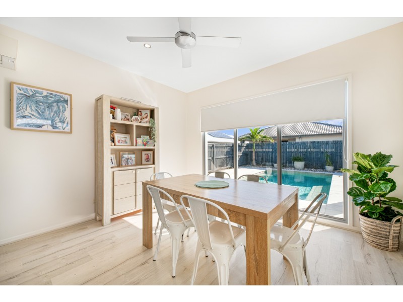 18 Panama Crescent, Mountain Creek QLD 4557