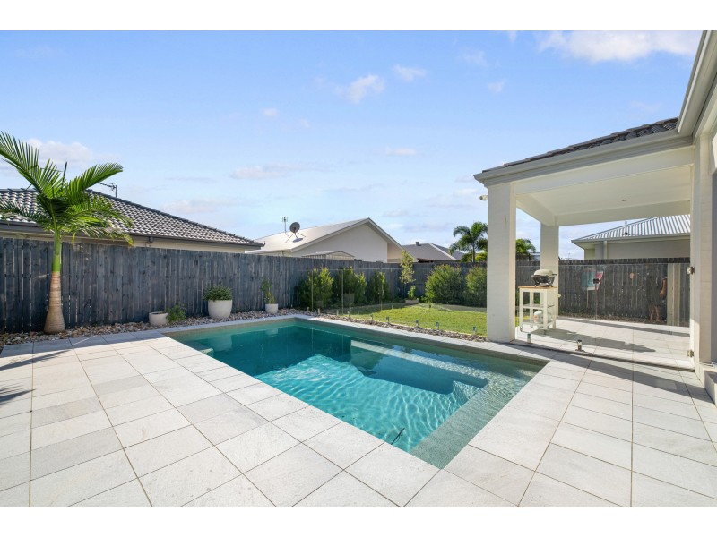 18 Panama Crescent, Mountain Creek QLD 4557