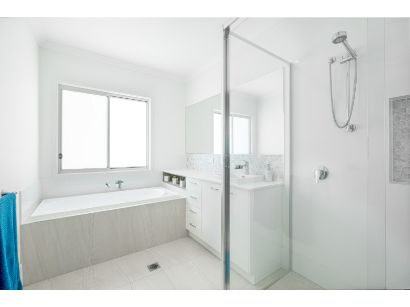 223 Paradise Circuit, Maroochydore QLD 4558