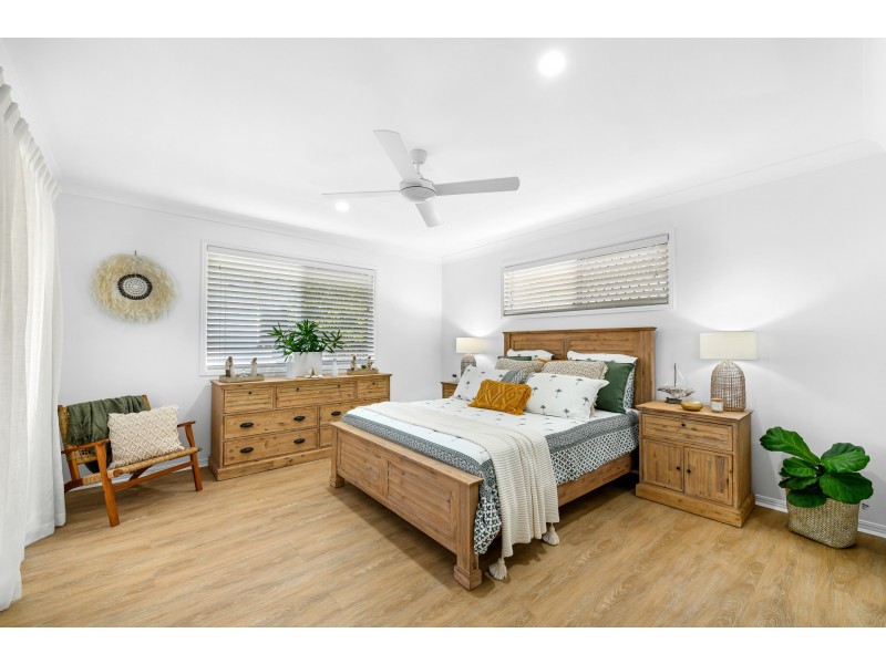 12 Firefly Street, Pelican Waters QLD 4551