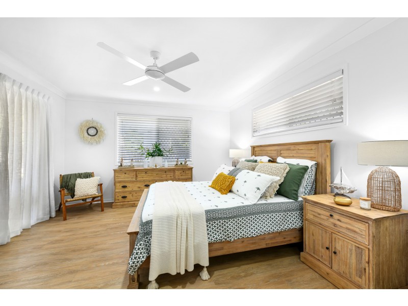 12 Firefly Street, Pelican Waters QLD 4551