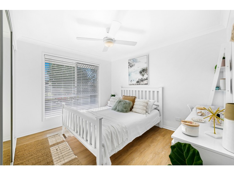 12 Firefly Street, Pelican Waters QLD 4551