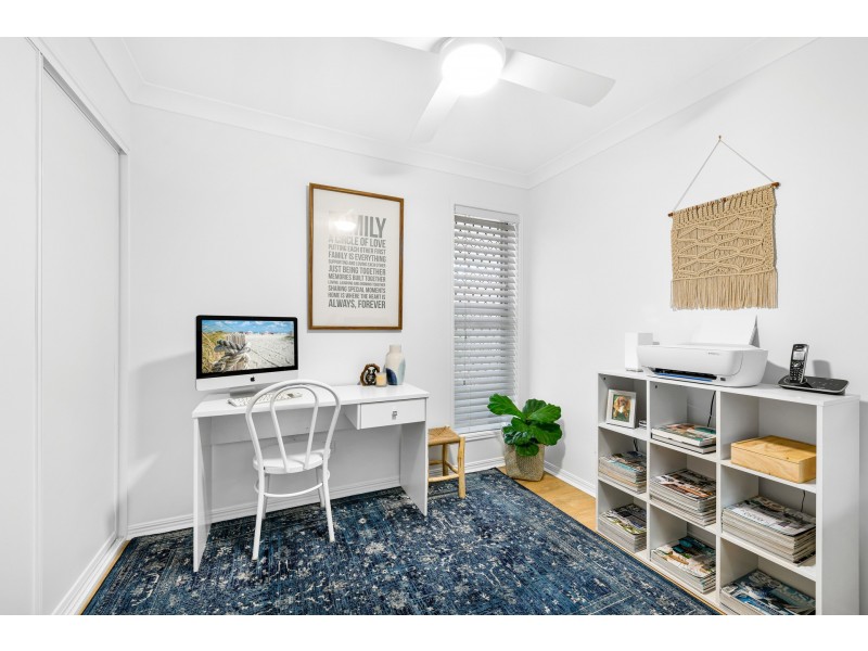 12 Firefly Street, Pelican Waters QLD 4551