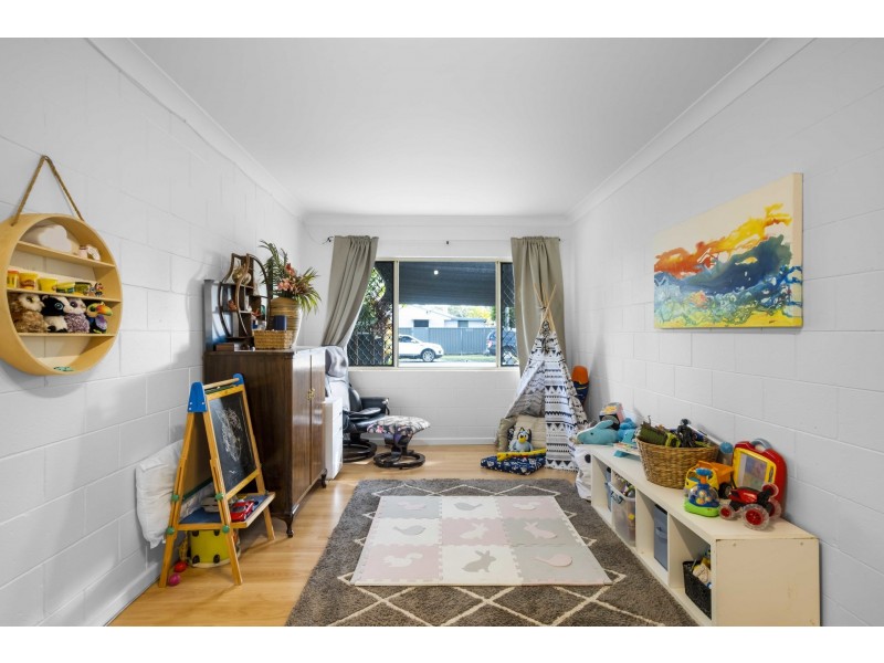 32 Kowonga Street, Pacific Paradise QLD 4564