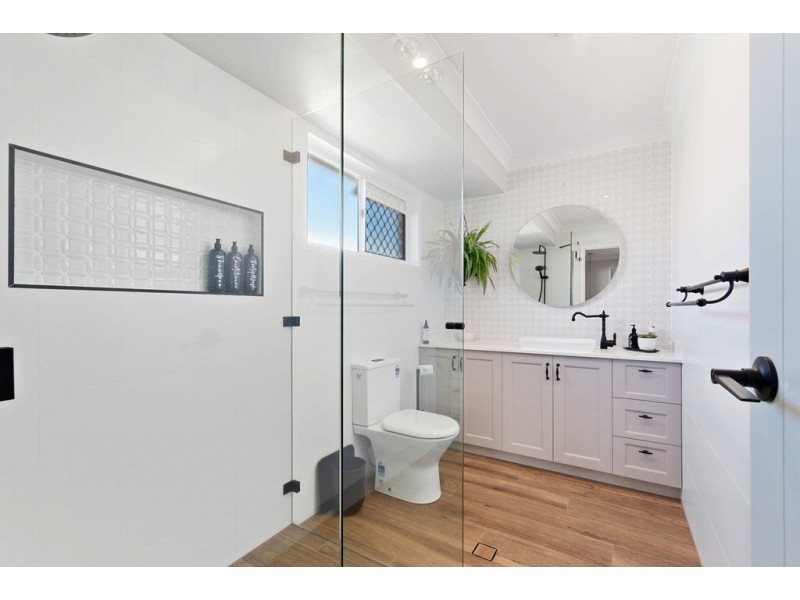 32 Bernheid Crescent, Sippy Downs QLD 4556