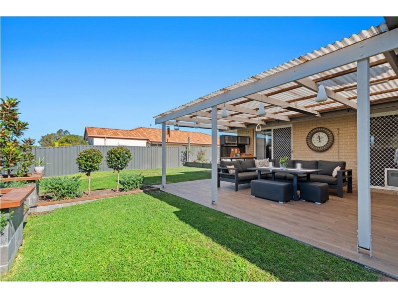 32 Bernheid Crescent, Sippy Downs QLD 4556