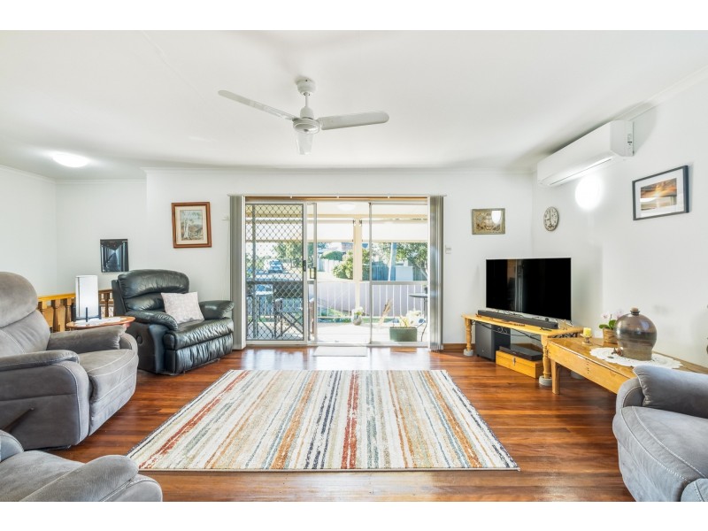 1 Casuarina Court, Highworth QLD 4560