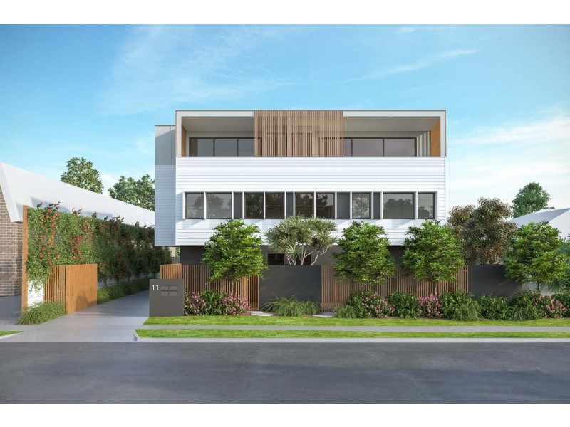 11 Ilaroo Crescent, Warana QLD 4575