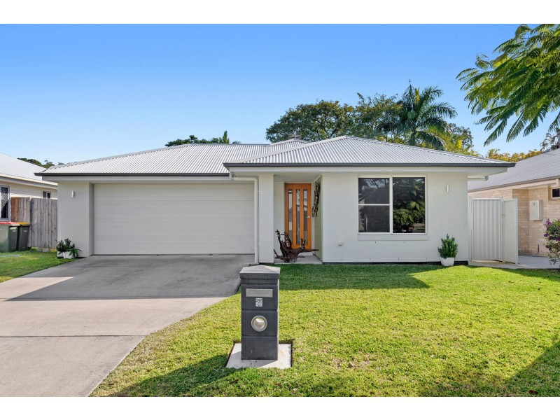 7 Palmerston Crescent, Beerwah QLD 4519