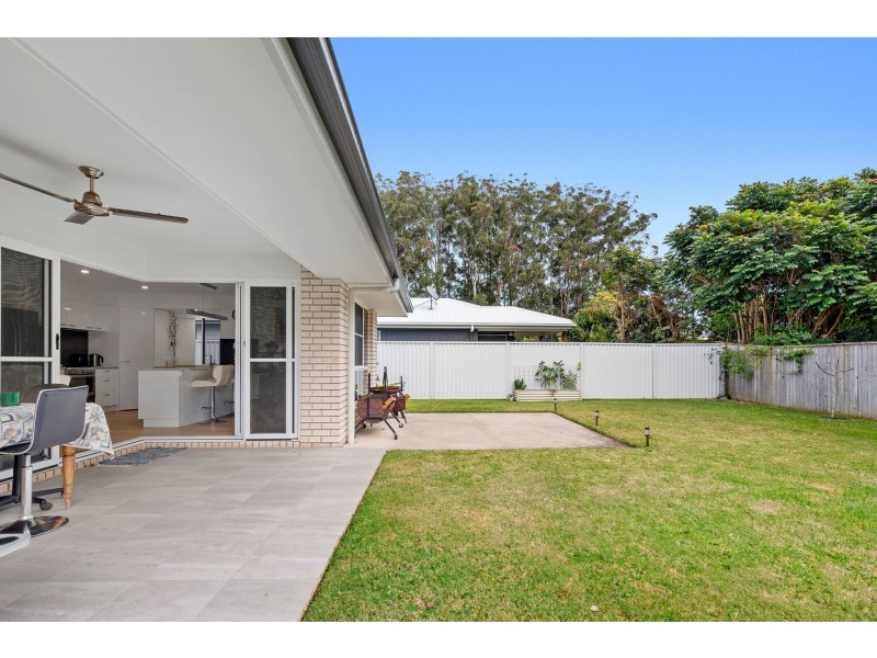 7 Palmerston Crescent, Beerwah QLD 4519